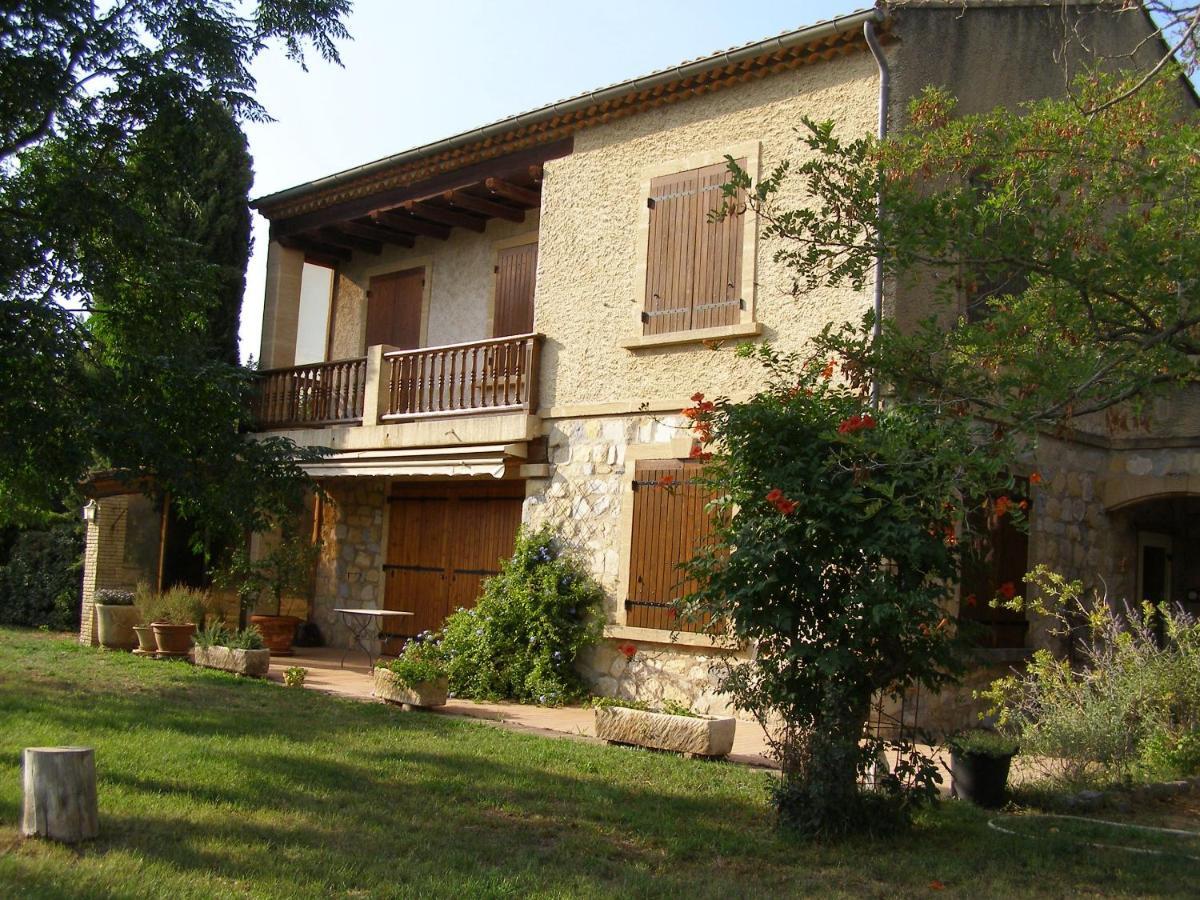 Maison Provencale Chaleureuse Avec Piscine Мурьес Экстерьер фото